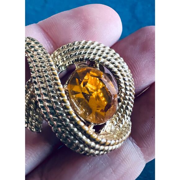 Vintage Coro Clip-On Earrings Glass Stone Gold Tone Swirl Mid Century Retro - Picture 3 of 7